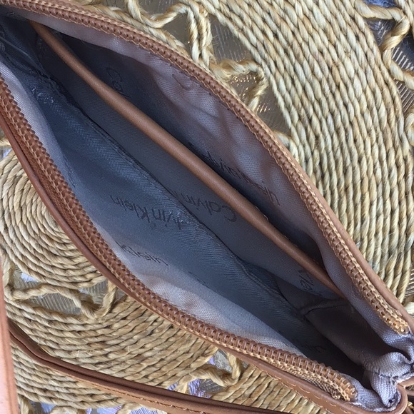 Sale! CK Wristlet & Three Bags Bundle! PLUS Free Gift!! - Picture 9 of 16